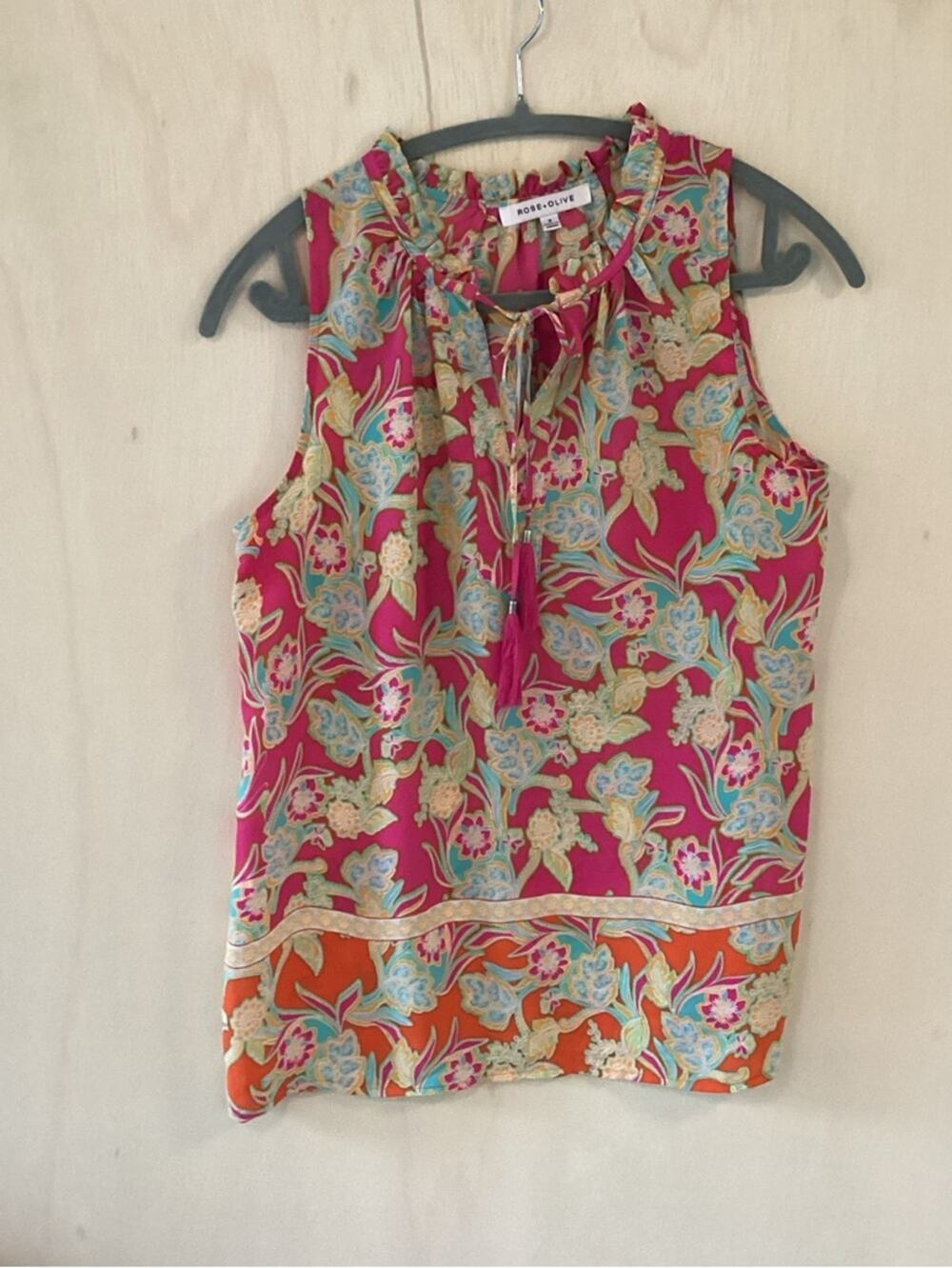 Rose & Olive Floral Sleeveless Tie-Neck Top Womens S, Fuschia, Summer Chic